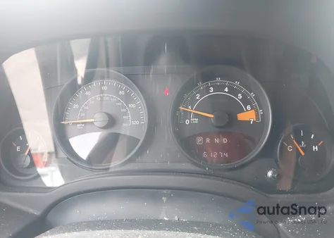 2016 Jeep Compass Sport из США, поврежденный, VIN 1C4NJDBB5GD556770